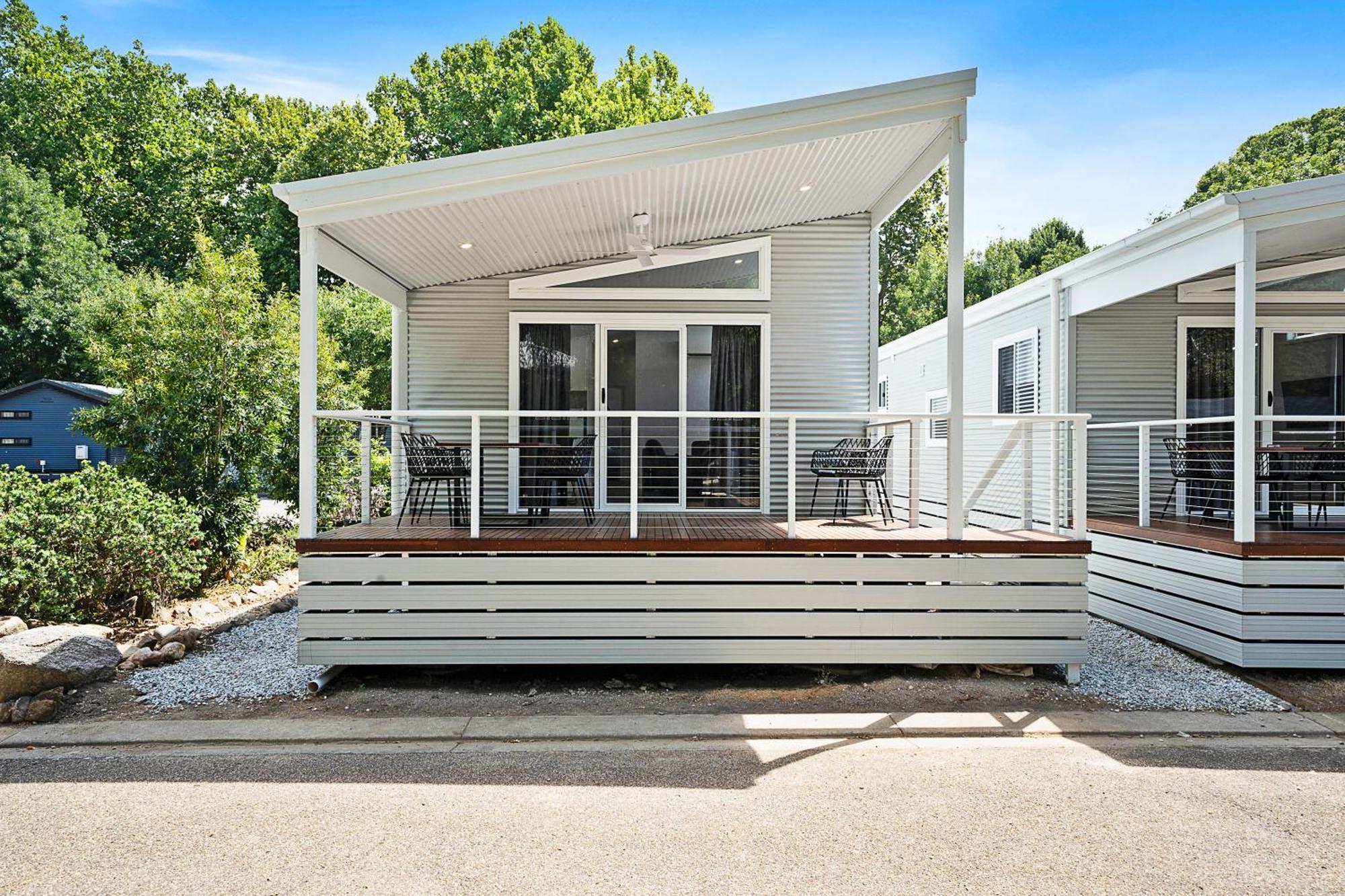 Myrtleford Holiday Park Экстерьер фото